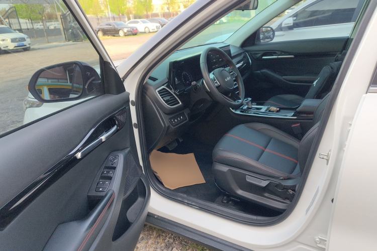 Used Kia KX3 2021 1.5L CVT Trend Edition Driver Seat