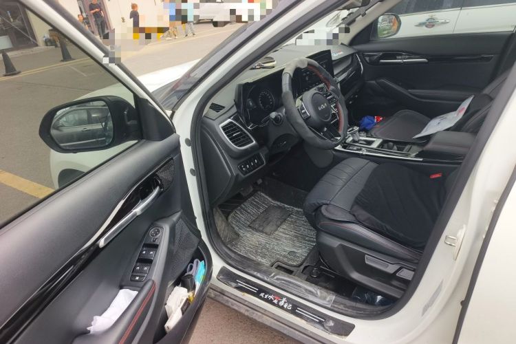 Used Kia KX3 2021 1.5L CVT Trend Edition Driver Seat