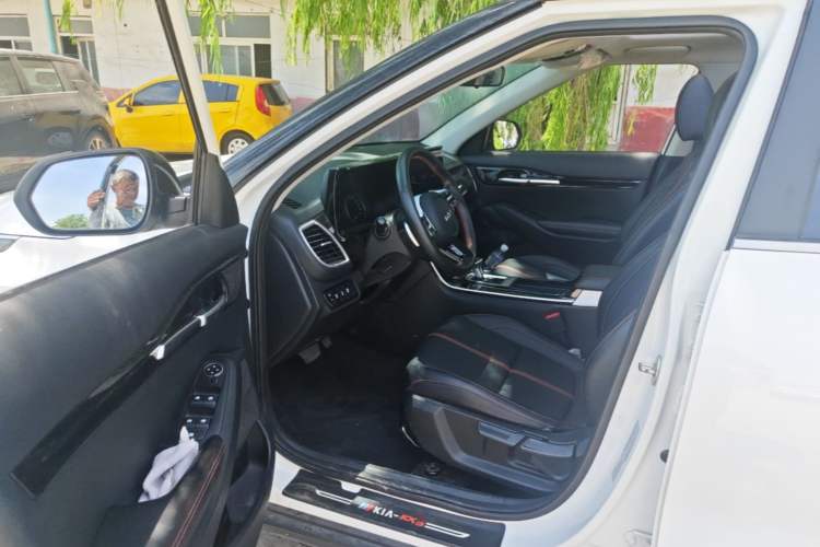 Used Kia KX3 2021 1.5L CVT Trend Edition Driver Seat