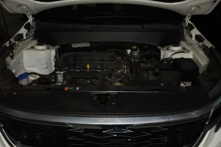Used Kia KX3 2021 1.5L CVT Trend Edition Engine Bay