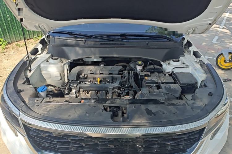 Used Kia KX3 2021 1.5L CVT Trend Edition Engine Bay