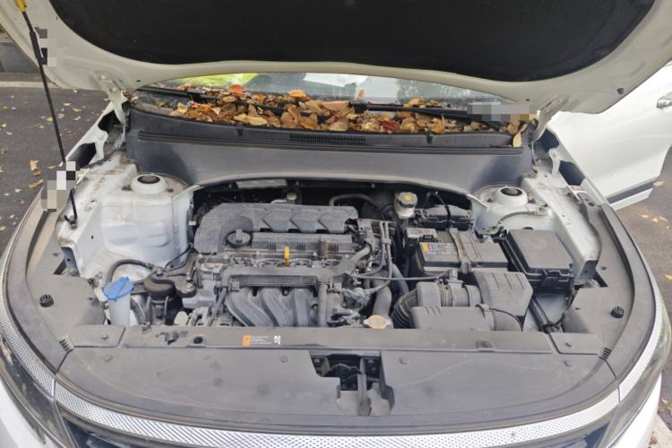 Used Kia KX3 2021 1.5L CVT Trend Edition Engine Bay