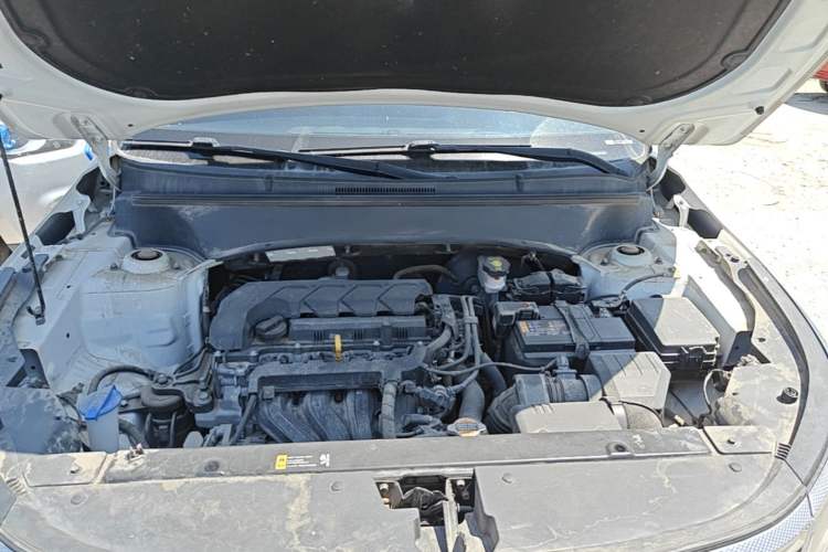 Used Kia KX3 2021 1.5L CVT Trend Edition Engine Bay