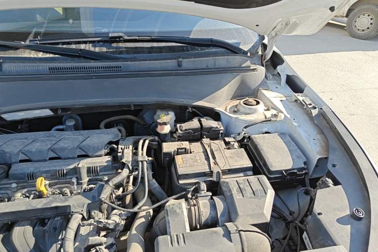 Used Kia KX3 2021 1.5L CVT Trend Edition Engine Bay Left