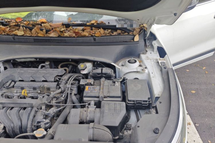 Used Kia KX3 2021 1.5L CVT Trend Edition Engine Bay Left