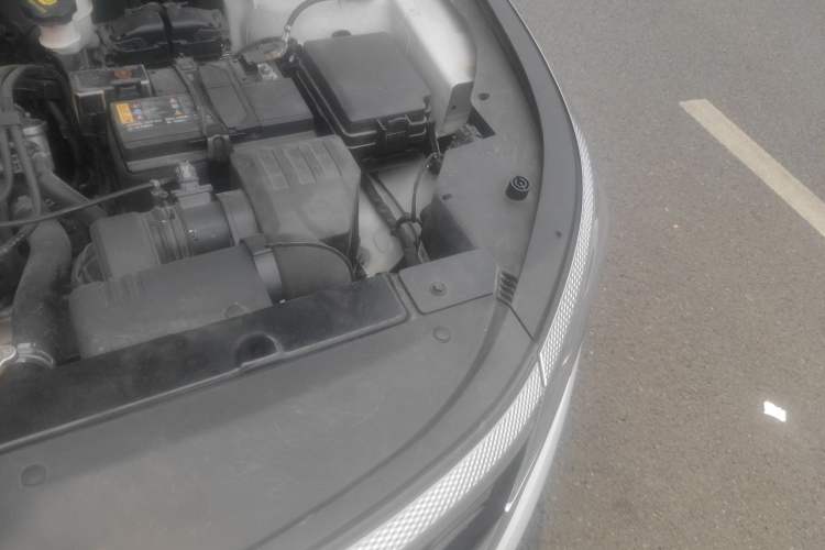 Used Kia KX3 2021 1.5L CVT Trend Edition Engine Bay Left