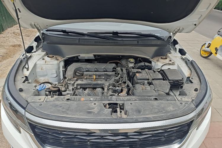 Used Kia KX3 2021 1.5L CVT Trend Edition Engine Bay