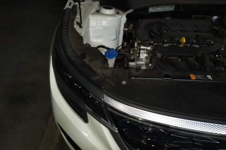 Used Kia KX3 2021 1.5L CVT Trend Edition Engine Bay Right