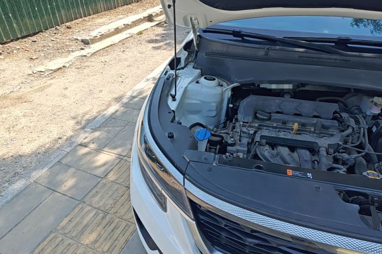 Used Kia KX3 2021 1.5L CVT Trend Edition Engine Bay Right