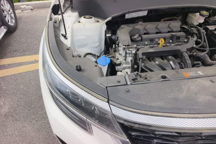 Used Kia KX3 2021 1.5L CVT Trend Edition Engine Bay Right