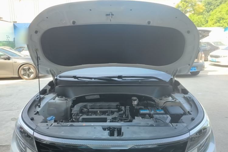 Used Kia KX3 2021 1.5L CVT Refreshed Edition Engine Bay