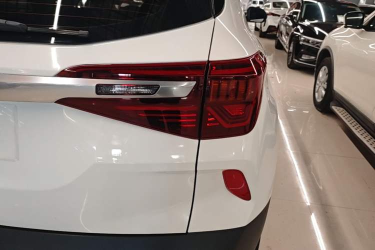 Used Kia KX3 2021 1.5L CVT All-Around Edition Exterior 3