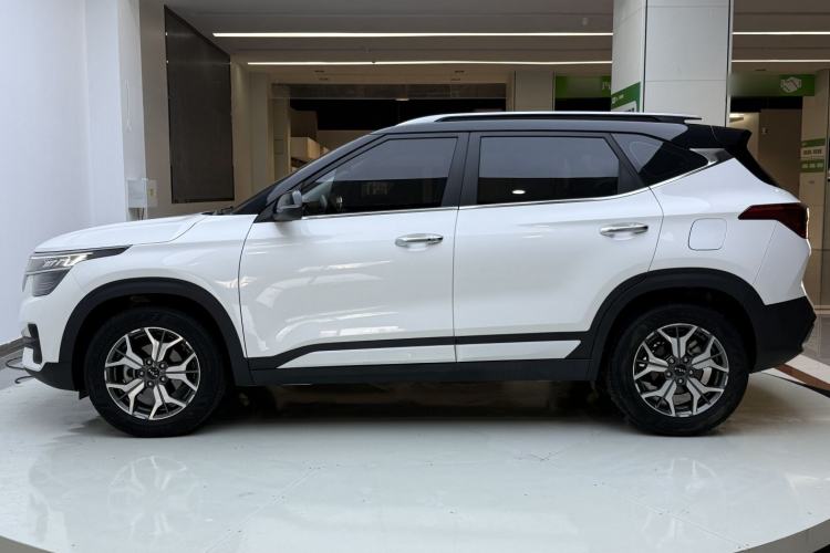 Used Kia KX3 2021 1.5L CVT Refreshed Edition Exterior 3