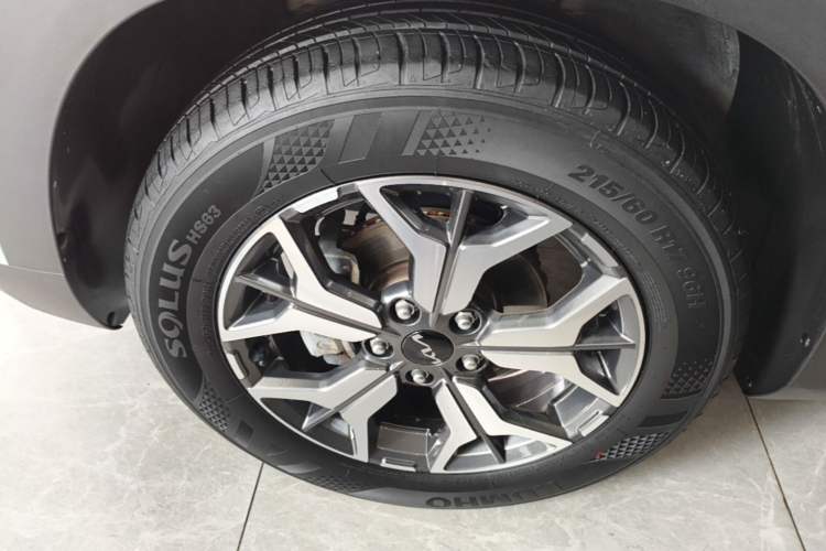 Used Kia KX3 2021 1.5L CVT Trend Edition Exterior 4