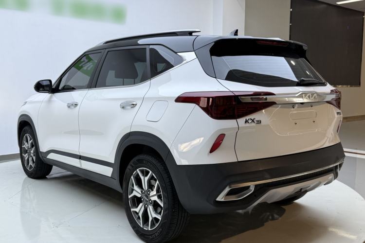Used Kia KX3 2021 1.5L CVT Refreshed Edition Exterior 4