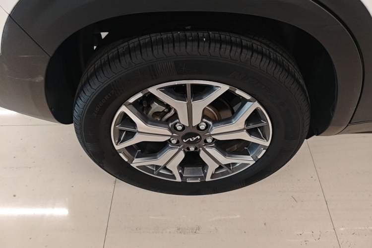 Used Kia KX3 2021 1.5L CVT All-Around Edition Exterior 5