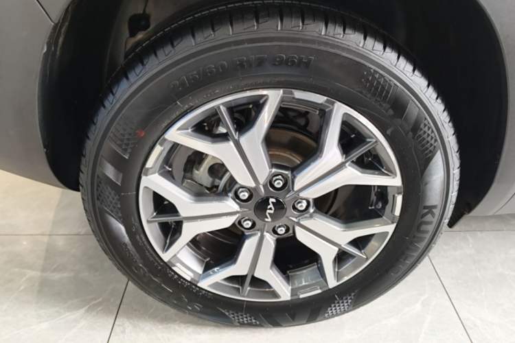 Used Kia KX3 2021 1.5L CVT Trend Edition Exterior 5
