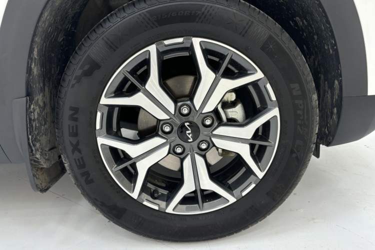 Used Kia KX3 2021 1.5L CVT Trend Edition Exterior 6