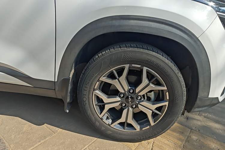 Used Kia KX3 2021 1.5L CVT Trend Edition Exterior 7