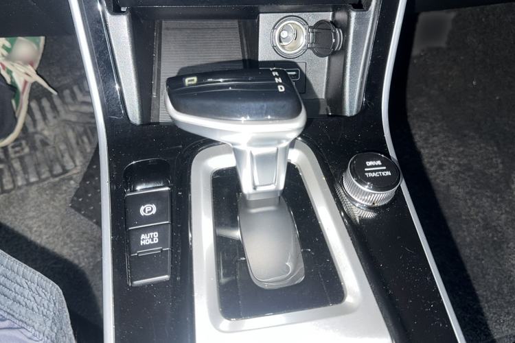 Used Kia KX3 2021 1.5L CVT Trend Edition Gear Lever