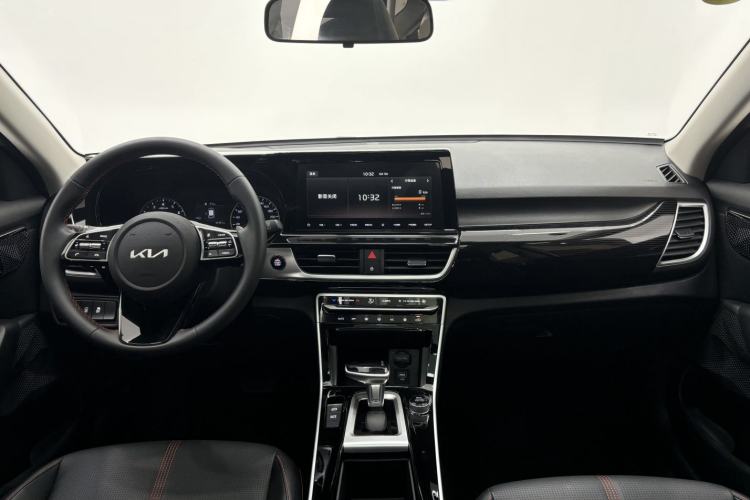 Used Kia KX3 2021 1.5L CVT Trend Edition Gear Lever
