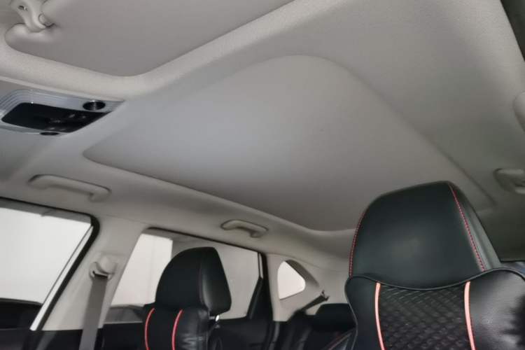 Used Kia KX3 2021 1.5L CVT Trend Edition Headliner