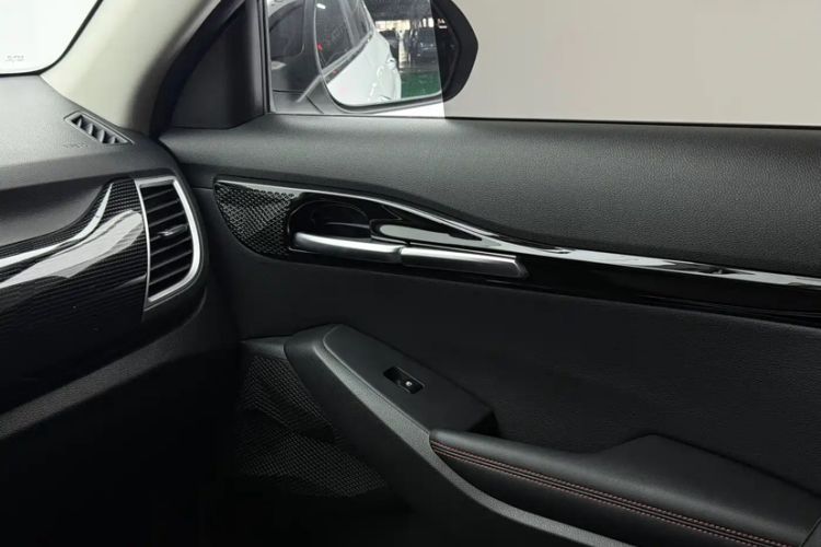 Used Kia KX3 2021 1.5L CVT Trend Edition Interior 1