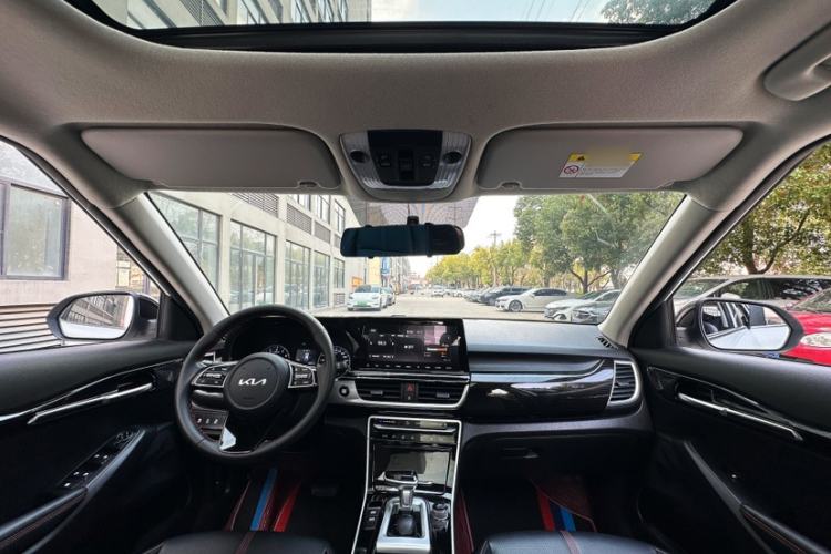 Used Kia KX3 2021 1.5L CVT Trend Edition Interior 1