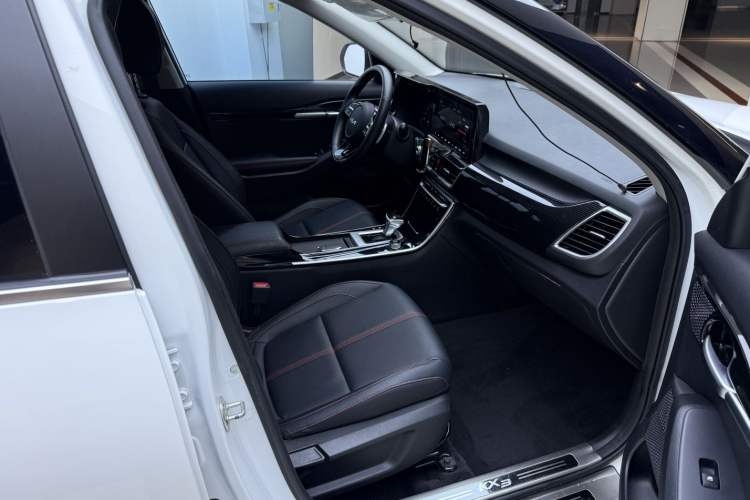 Used Kia KX3 2021 1.5L CVT Trend Edition Interior 10