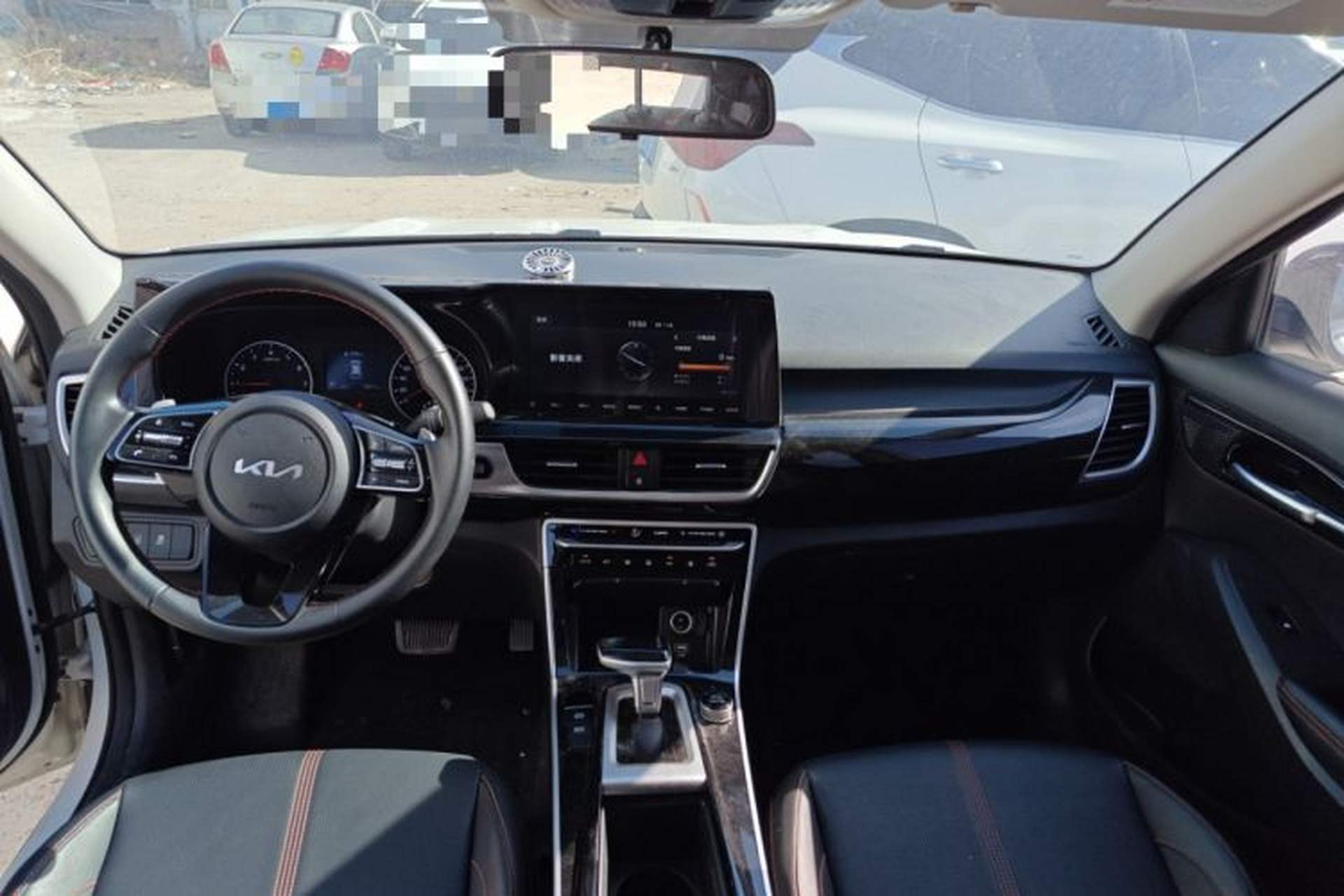 Used Kia KX3 2021 1.5L CVT Trend Edition Interior 2