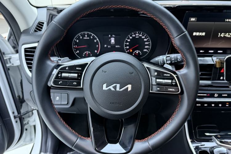 Used Kia KX3 2021 1.5L CVT Trend Edition Interior 2