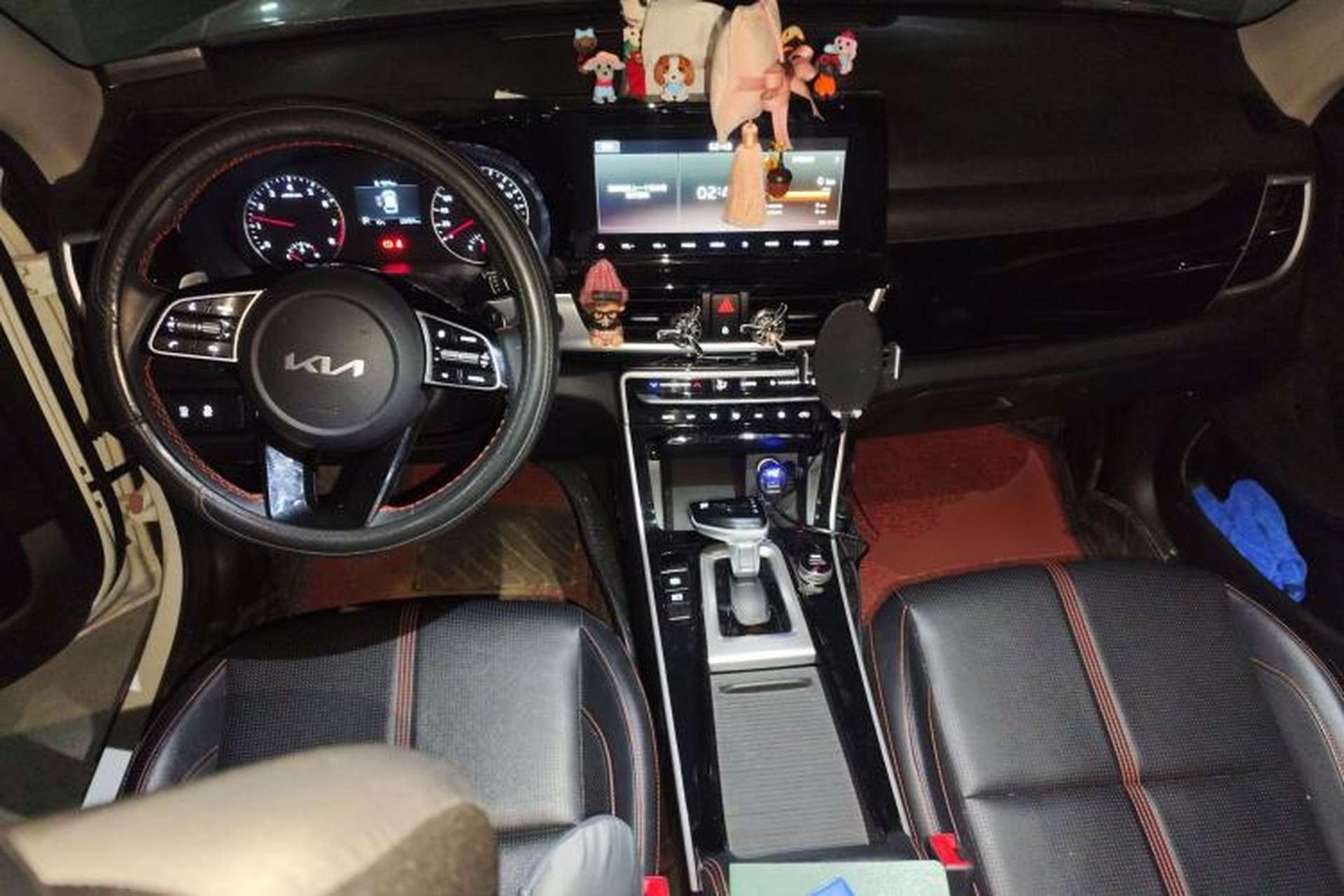 Used Kia KX3 2021 1.5L CVT Trend Edition Interior 2