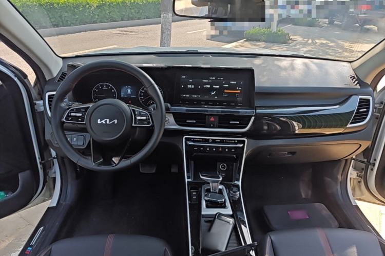 Used Kia KX3 2021 1.5L CVT Trend Edition Interior 2