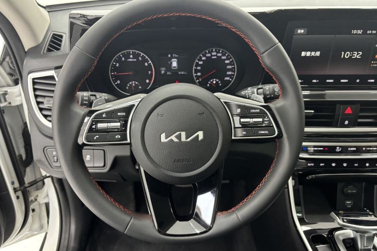 Used Kia KX3 2021 1.5L CVT Trend Edition Interior 2