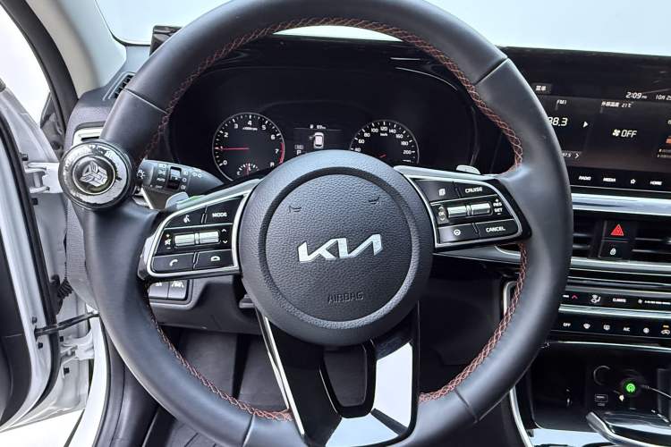 Used Kia KX3 2021 1.5L CVT Refreshed Edition Interior 2