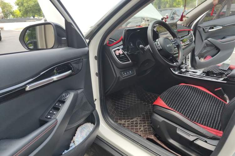 Used Kia KX3 2021 1.5L CVT Trend Edition Interior 3