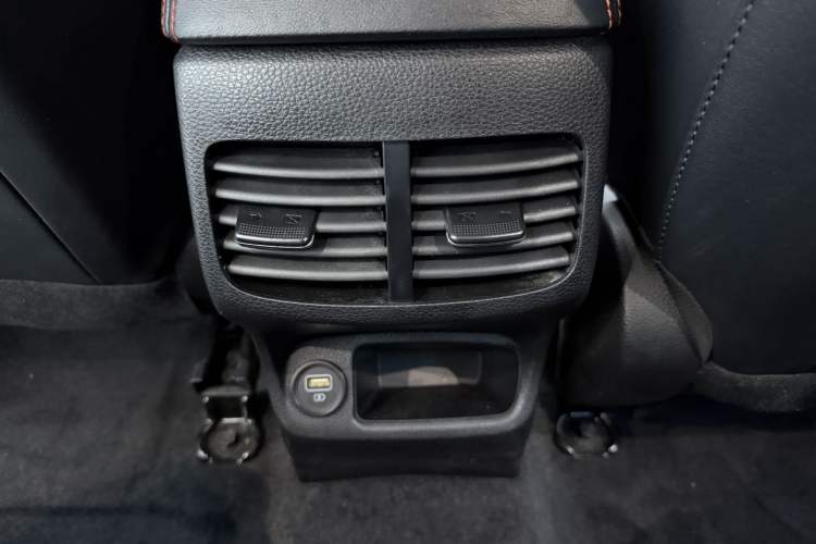 Used Kia KX3 2021 1.5L CVT Trend Edition Interior 8