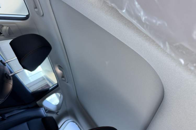 Used Kia KX3 2021 1.5L CVT Trend Edition Interior 9