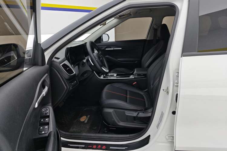 Used Kia KX3 2021 1.5L CVT Comfort Edition Left Front Seat