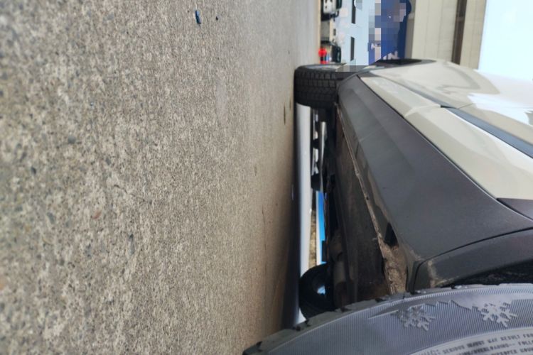 Used Kia KX3 2021 1.5L CVT Trend Edition Left Side Sill