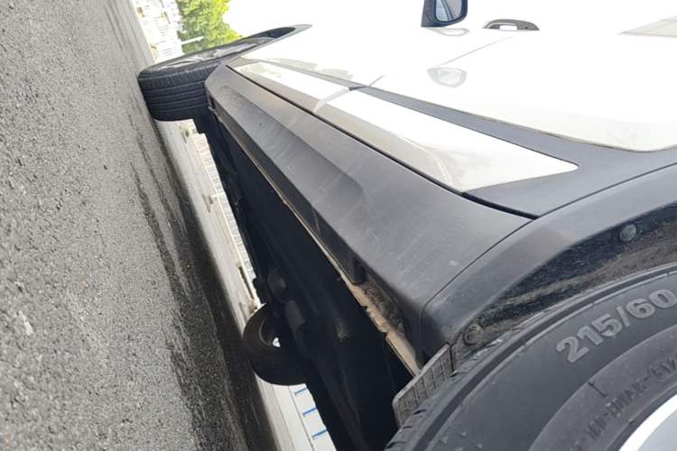 Used Kia KX3 2021 1.5L CVT Trend Edition Left Side Sill