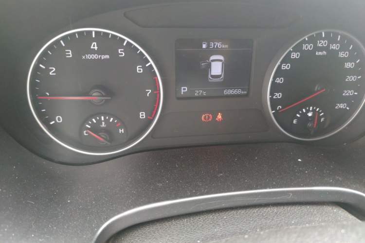 Used Kia KX3 2021 1.5L CVT Trend Edition Odometer Close Up