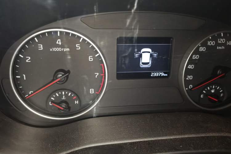 Used Kia KX3 2021 1.5L CVT Trend Edition Odometer Close Up