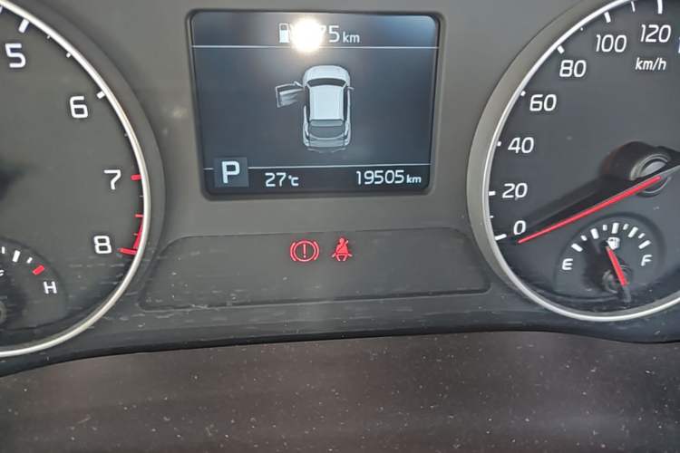 Used Kia KX3 2021 1.5L CVT Trend Edition Odometer Close Up