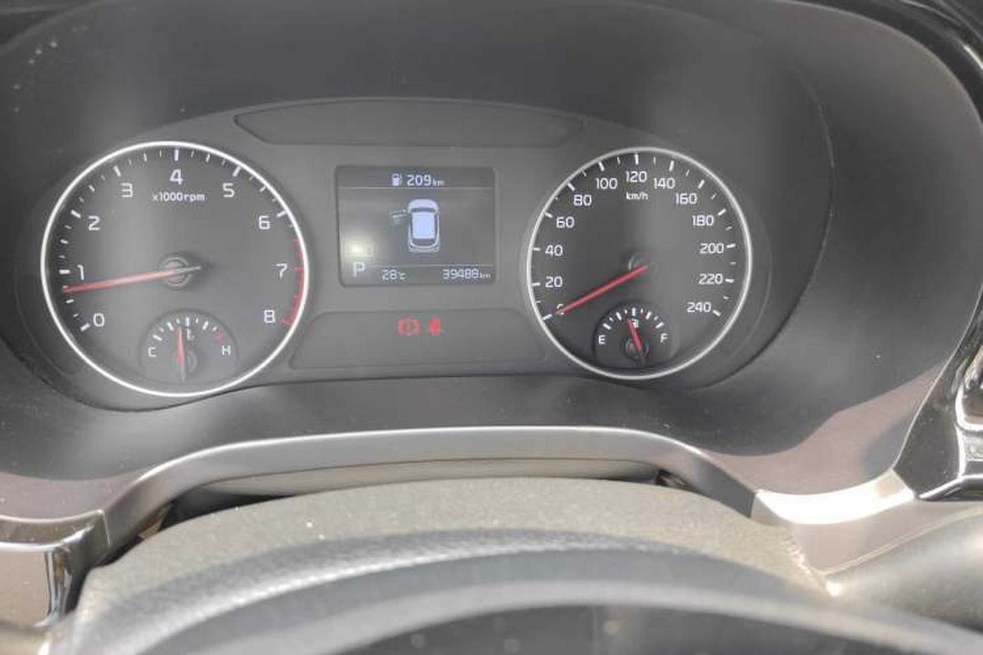 Used Kia KX3 2021 1.5L CVT Trend Edition Odometer Close Up
