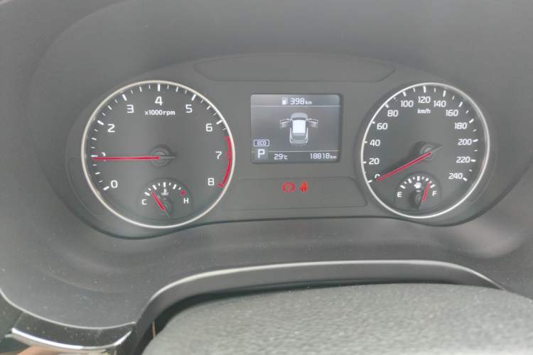 Used Kia KX3 2021 1.5L CVT Trend Edition Odometer Close Up