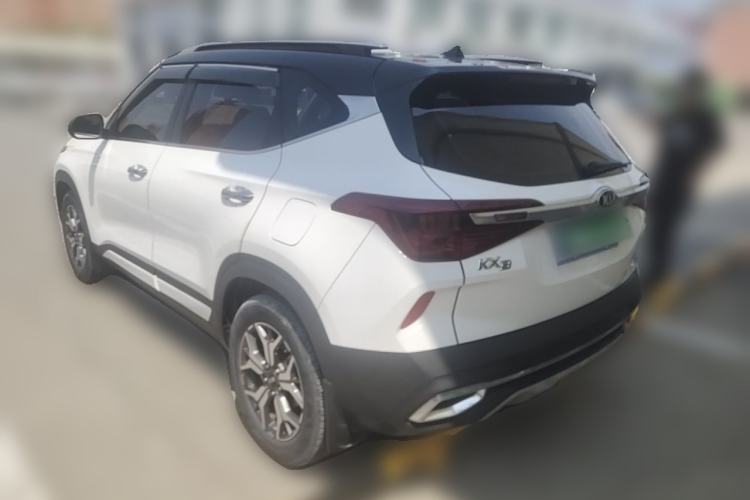 Used Kia KX3 2021 1.5L CVT Trend Edition Rear Left 45 Deg