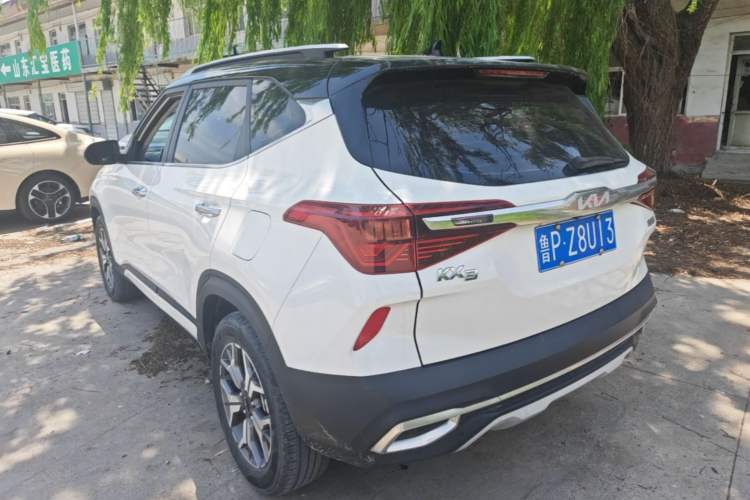 Used Kia KX3 2021 1.5L CVT Trend Edition Rear Left 45 Deg