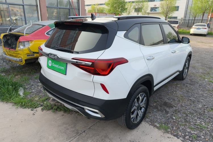 Used Kia KX3 2021 1.5L CVT Trend Edition Rear Right 45 Deg