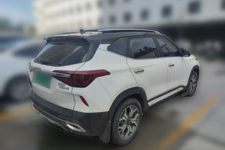 Used Kia KX3 2021 1.5L CVT Trend Edition Rear Right 45 Deg